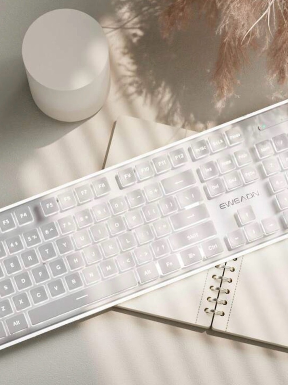 White Wireless Keyboard – Slim Backlit Design